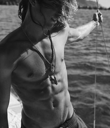 shirtless wonders 2 5c8faaabb363c.jpg