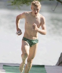 shirtless wonders 3 5c98dc119f3ec.jpg
