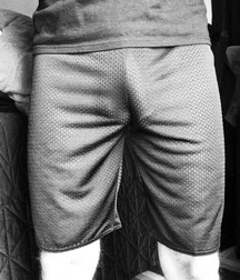 bulging boys 5ca23c2bbae25.jpg