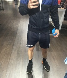 bulging boys 5ca23c366a491.jpg