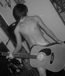 playing my song 5cabe1221acda.jpg