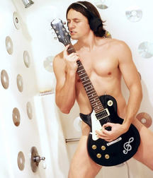 playing my song 5cabe152822c2.jpg
