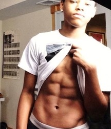 showing sixpacks 5cb27638dd436.jpg