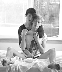 monochrome mix 5cb496e009f29.jpg