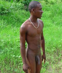 nude in nature 5cb4ab716d2b9.jpg