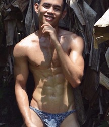 skimpy 5cb7b92b61ffd.jpg