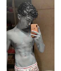 twink 5cb8e778dbd13.jpg
