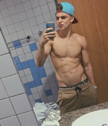 cap boys 5cbfb0160d9d0.jpg