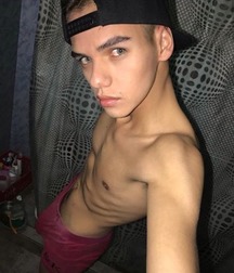 cap boys 5cbfb01fb8284.jpg