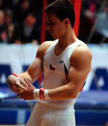 sporty twinks 5cbfb0d212648.jpg