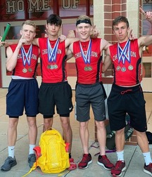 sporty twinks 5cbfb0f0b94c1.jpg