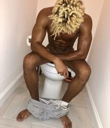 cock blocked 5cc244b53ff5c.jpg