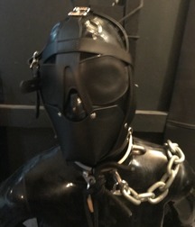 fetish 5cc83a8a2e8c0.jpg