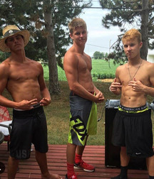 twinks topless 5ccc61584d3be.jpg