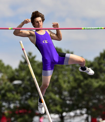 athletes 5cd05eeee9a86.jpg