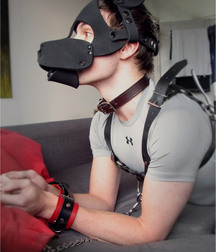 woof 5cd37b3b4dc8c.jpg