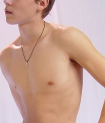 teasers 5cd9b6764c0c1.jpg