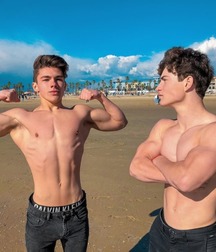 topless twinks 5cdb71cd4c1f8.jpg
