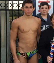 skimpy 5cdee55772289.jpg