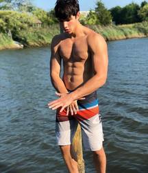 topless twinks 2 5ce13b5b80c00.jpg