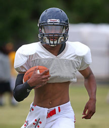 sporty twinks 5cea7d5b00263.jpg
