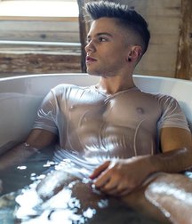 wet 5cedd57d951b7.jpg