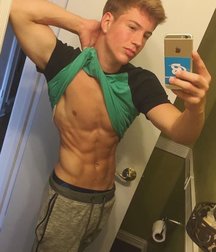 shirtlifters 5cedd63c1aae9.jpg