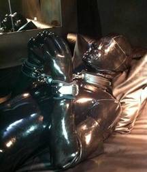 kinkset 5cf80a7672e5f.jpg