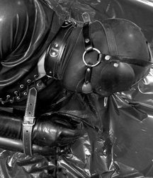 kinkset 5cf80a8a8e151.jpg
