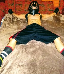 kinkset 5cf80a90ab4b4.jpg