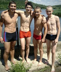 barechested bros 5d01aabf08609.jpg
