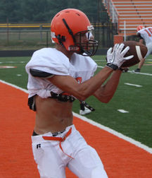 gridiron guys 5d062a6603c2e.jpg