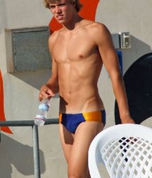 swimwear 5d0e23d98a46a.jpg