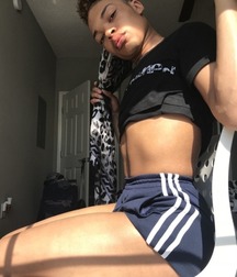 twink set 5d0f82be5ceaf.jpg