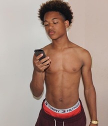 twink set 5d0f82c3cf38e.jpg