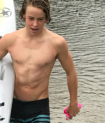 waterboys 5d115788ed9c1.jpg