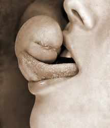 blow job close-ups 5d14ae5709658.png