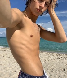 flex 5d17f68cb70f5.jpg