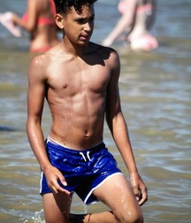 aquaboys 5d1cd313c369c.jpg