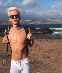 aquaboys 5d1cd318042b5.jpg