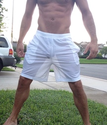 shorts story 5d1cd589e7057.jpg
