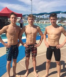 bros barechested 5d1e98a0c7823.jpg