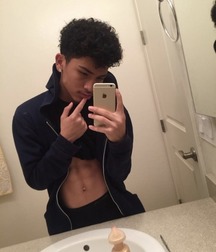 show those abs 5d21fb2ede076.jpg