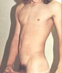 nude longhaired 5d2e09899f112.jpg