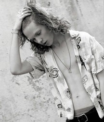 lusty longhaired 5d33443c631de.jpg