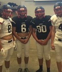 teammates 5d3344bbf2b3c.jpg