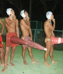 nekkid buds 5d37af91c5418.jpg