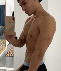 skimpy