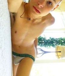 skimpy 5d3f8c2ca6b6d.jpg