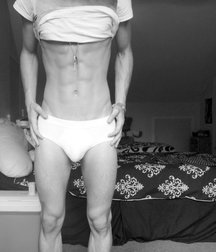 skimpy twinkies 5d45971738a0f.jpg